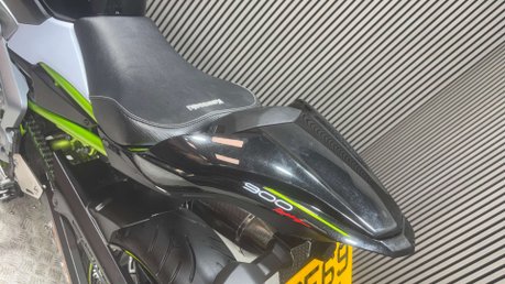 Kawasaki Z900 2019 69 PLATE FULL AKRAPOVIC ONLY 15K STUNNING NAKED BIKE 34