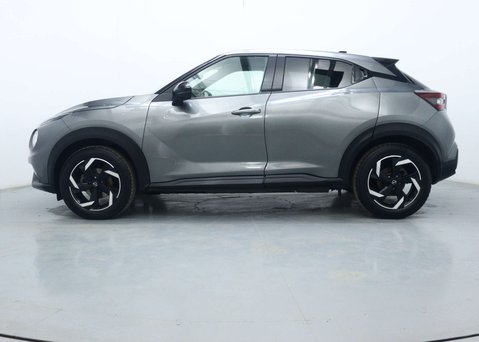 Nissan Juke 1.6 N-Connecta SUV 5dr Petrol Hybrid Auto Euro 6 (143 ps) 9
