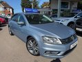 Volkswagen Passat 2.0 TDI BlueMotion Tech R-Line Euro 5 (s/s) 4dr 9