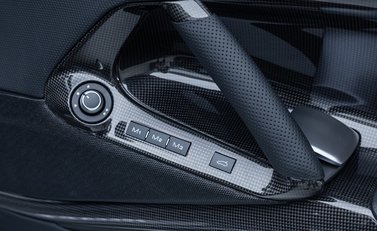 Ferrari 812 GTS 31