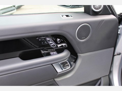 Land Rover Range Rover SDV6 AUTOBIOGRAPHY 11