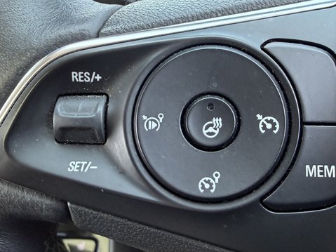 Vauxhall Grandland X 1.2 Turbo Elite Nav 5dr 30