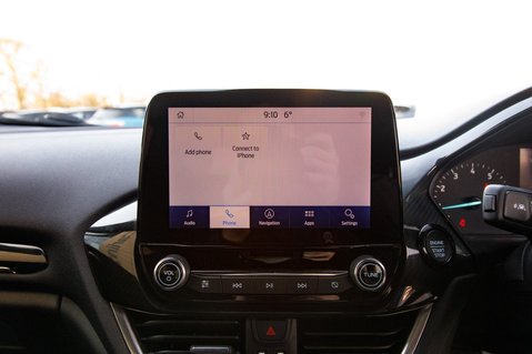 Ford Fiesta ST-LINE 24