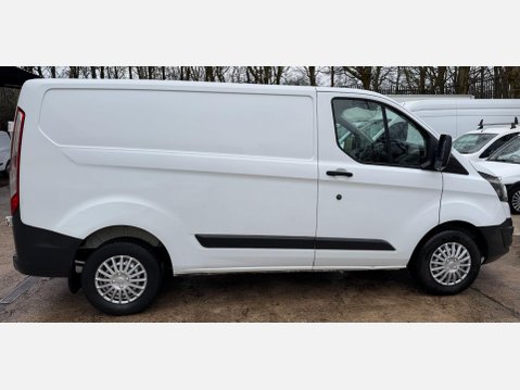Ford Transit Custom 2.2 TDCi 270 Panel Van 5dr Diesel Manual L1 H1 (186 g/km, 153 bhp) 9