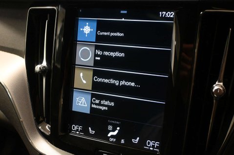 Volvo XC60 2.0 XC60 R-Design T5 AWD Auto 4WD 5dr 31
