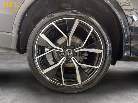 Volkswagen Tiguan 1.5 TSI eHybrid 19.7kWh R-Line SUV 5dr Petrol Plug-in Hybrid DSG Euro 6 (s/ 10
