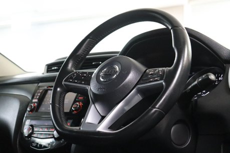 Nissan Qashqai N-CONNECTA DIG-T 12