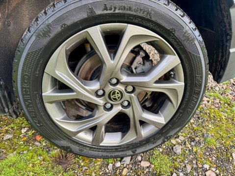 Toyota C-HR 1.8 VVT-h Design CVT Euro 6 (s/s) 5dr 62