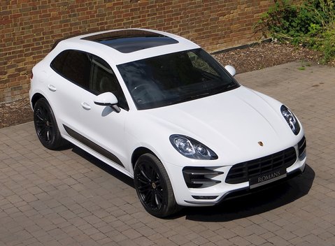 Porsche Macan Turbo 3