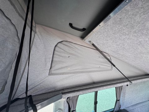 Volkswagen Transporter T32 Highline 54