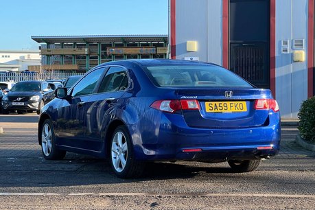 Honda Accord 2.2 i-DTEC EX Saloon 4dr Diesel Manual Euro 5 (150 ps) 28
