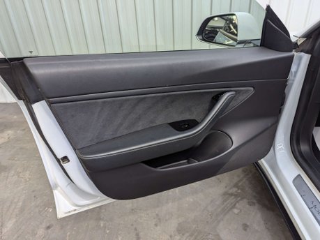 Tesla Model 3 Model 3 Performance AWD 4WD 4dr 55