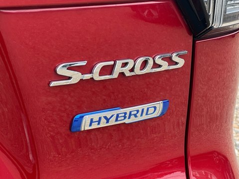 Suzuki S-Cross MOTION BOOSTERJET MHEV 20