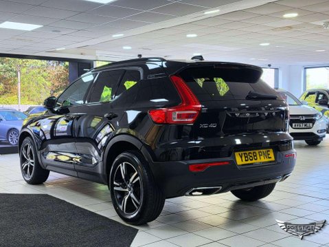 Volvo XC40 1.5 T3 R-Design Euro 6 (s/s) 5dr 5