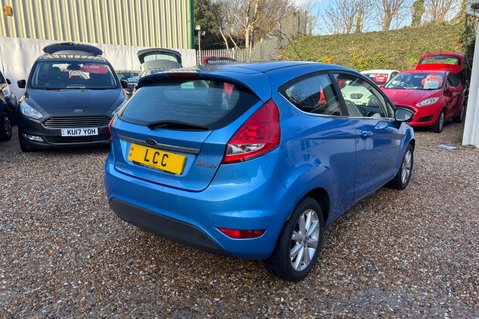 Ford Fiesta ZETEC 16V.. AUTOMATIC.. 13 SERVICES.. 1 PREVIOUS OWNER.. AIR CONDITIONING.. 3