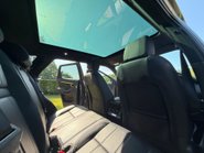 Land Rover Range Rover Evoque R-DYNAMIC SE 3