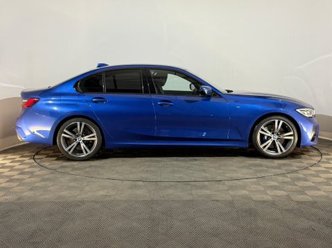 BMW 3 Series 330I M SPORT 4
