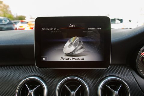 Mercedes-Benz A Class A 200 AMG LINE EXECUTIVE 23