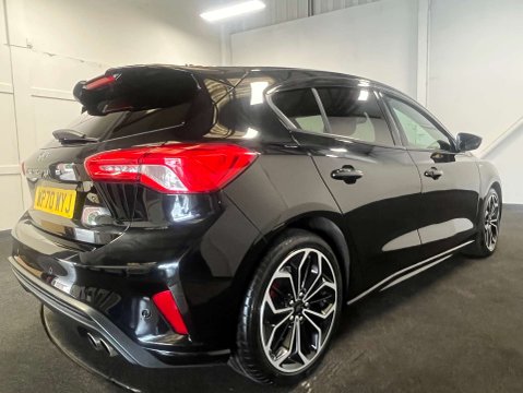 Ford Focus 1.5 Focus  ST-Line X TDCI 5dr 3
