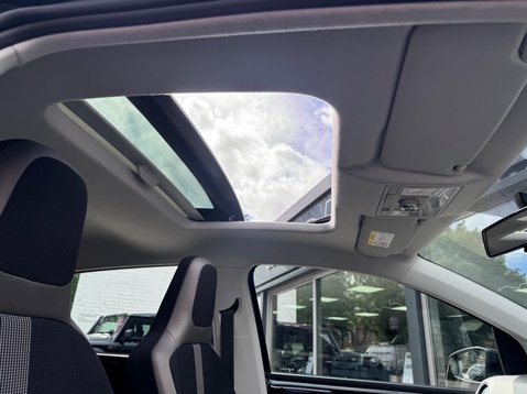 Volkswagen Up HIGH UP BLUEMOTION TECHNOLOGY 18