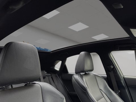 Lexus NX 2.5 300h F Sport E-CVT 4WD Euro 6 (s/s) 5dr 3