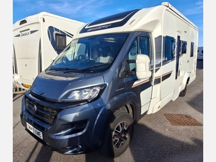 Swift Escape 694 Vogue Edition AUTO