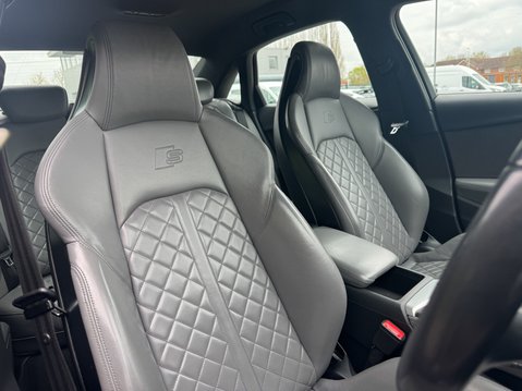 Audi S4 3.0 TFSI V6 Saloon 4dr Petrol Auto Tiptronic quattro Euro 6 (354 ps) 11