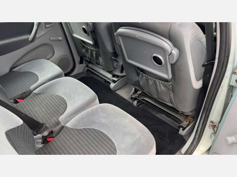 Citroen Xsara Picasso 1.8i 16V Desire MPV 5dr Petrol Manual (184 g/km, 117 bhp) 18