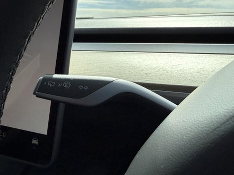 Tesla Model Y (Dual Motor) Long Range SUV 5dr Electric Auto 4WDE (384 bhp) 38