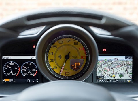 Ferrari 458 Italia 16