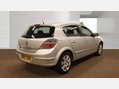 Vauxhall Astra 1.8i 16v Design Hatchback 5dr Petrol Automatic (187 g/km, 138 bhp) 4