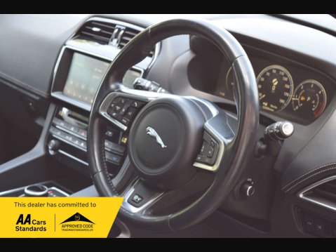 Jaguar F-Pace 2.0 F-Pace R-Sport AWD D Auto 4WD 5dr 49