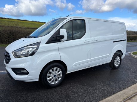 Ford Transit Custom 280 130 ps L1 Limited Panel Van - Sat Nav