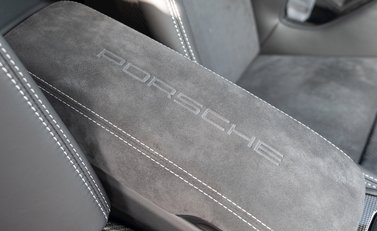 Porsche 911 (991.2) GT3 RS Weissach 22