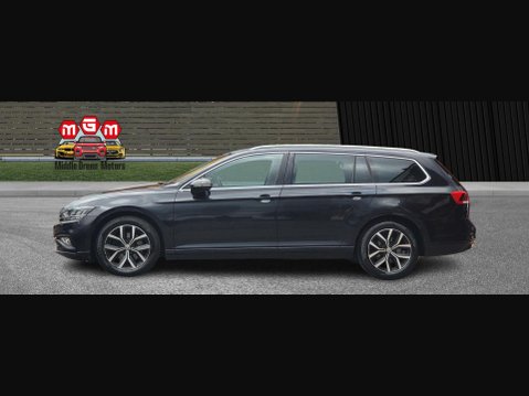 Volkswagen Passat SEL TDI DSG 10