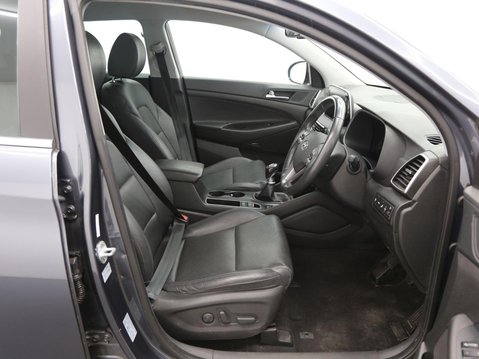 Hyundai TUCSON 1.6 GDi Premium Euro 6 (s/s) 5dr 20