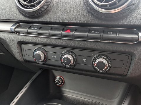 Audi A3 TFSI SE 23