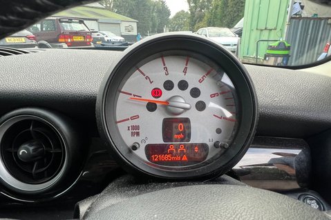 Mini Hatch COOPER D - PART EXCHANGE TO CLEAR -£20 ROAD TAX -MOT SEPT 2027 18