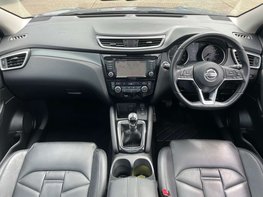 Nissan Qashqai 1.3 Qashqai N-Motion DiG-T 5dr 2