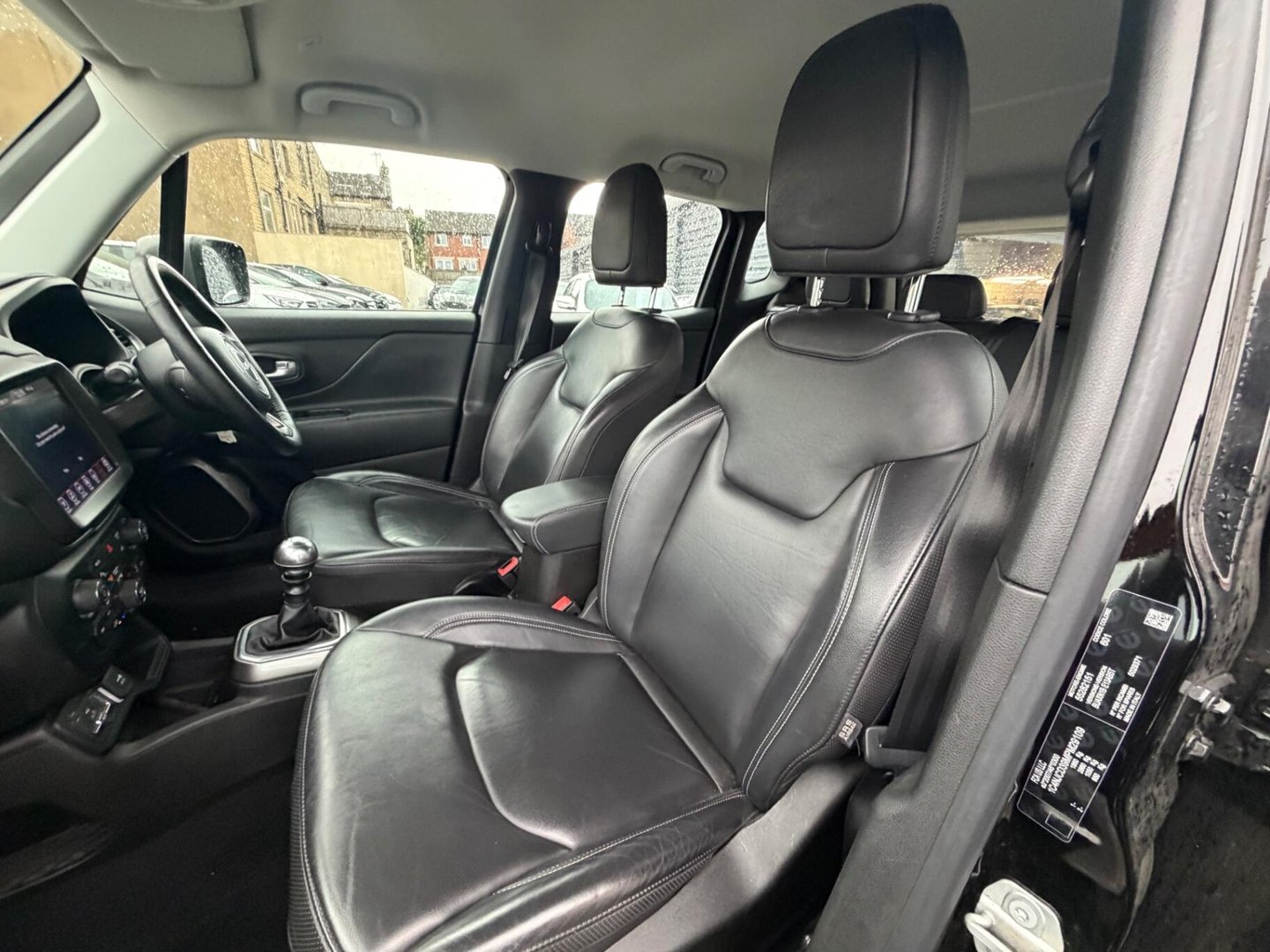 2021 Jeep Renegade — image 9