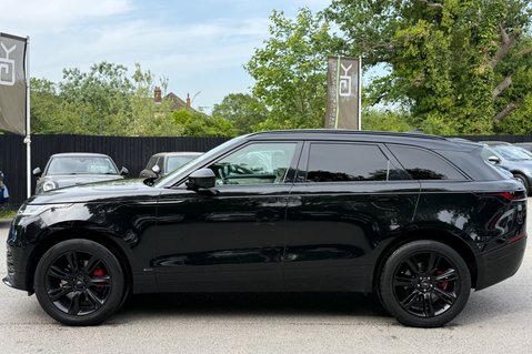 Land Rover Range Rover Velar R-DYNAMIC HSE - ALL BLACK - SLIDING PAN ROOF -2 OWNERS - SERVICE HISTORY 10