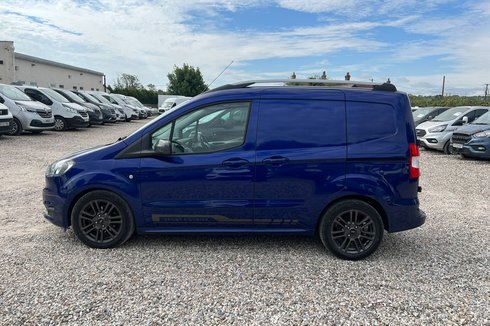 Ford Transit Courier SWB L1H1 Low Roof Sport Air Con Alloys Sensors Cam EURO 6 NO VAT