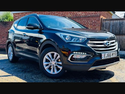 Hyundai SANTA FE 2.2 CRDi Blue Drive Premium SUV 5dr Diesel Manual 4WD Euro 6 (s/s) (7 Seat)