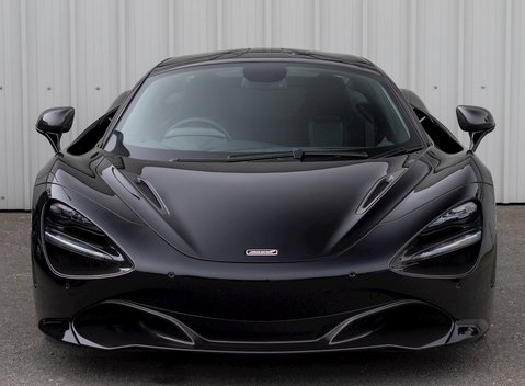 McLaren 720S Performance 4