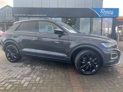 Volkswagen T-Roc BLACK EDITION 1.0 TSI