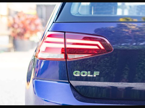 Volkswagen Golf 1.5 Golf SE Nav TSi Evo Semi-Auto 5dr 31