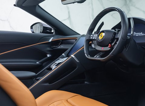 Ferrari Roma SPIDER 14