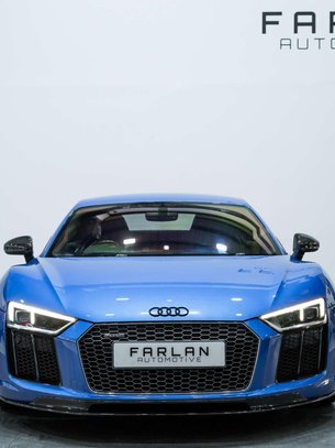 Audi R8 5.2 FSI V10 Coupe 2dr Petrol S Tronic quattro Euro 6 (s/s) (540 ps) 1