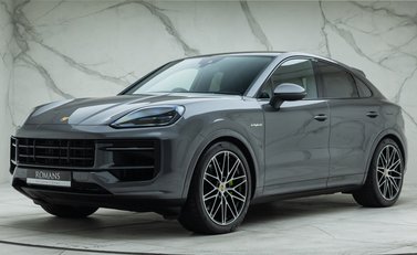 Porsche Cayenne E-HYBRID coupe 1