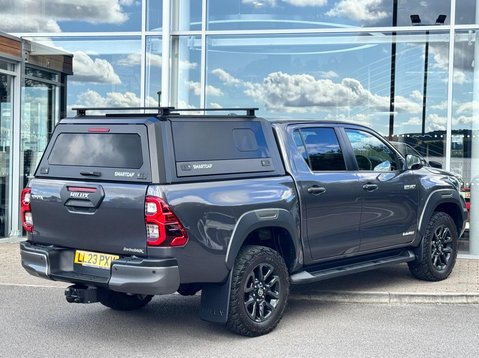 Toyota Hilux INVINCIBLE X 4WD D-4D DCB 7